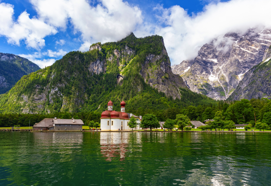 Die St. Bartholomä mit dem Königssee müssen Sie gesehen haben.