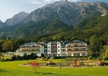 Ihr Hotel liegt eingebettet in der malerischen Berglandschaft von Tirol.