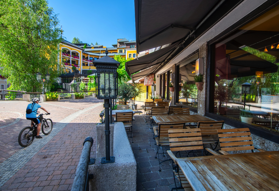 Bei gutem Wetter lädt die Terrasse der Pizzeria zum Verweilen ein.