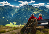 Verbringen Sie herrliche Momente zu zweit mit Blick auf die Alpen.